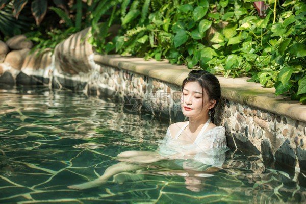 孕妇喝茶的危害，这些风险你注意到了吗？